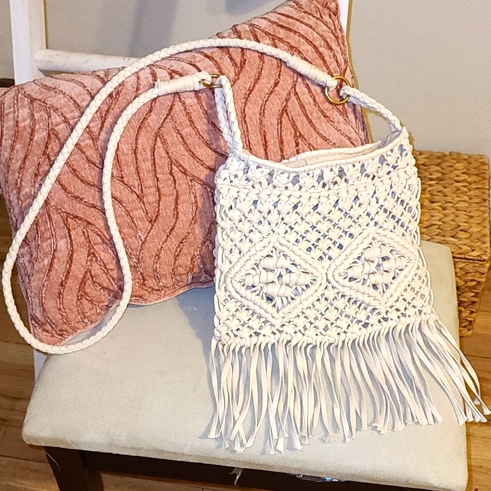 TARGET Brand Woven Cross Body Boho Style F…